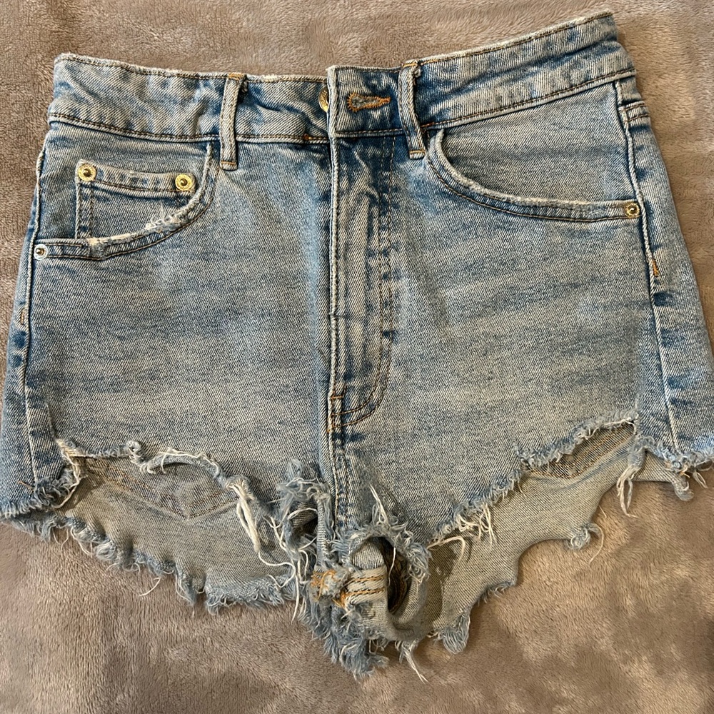Zara light wash denim shorts